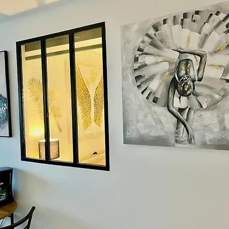 L'ange Au Sourire Reims